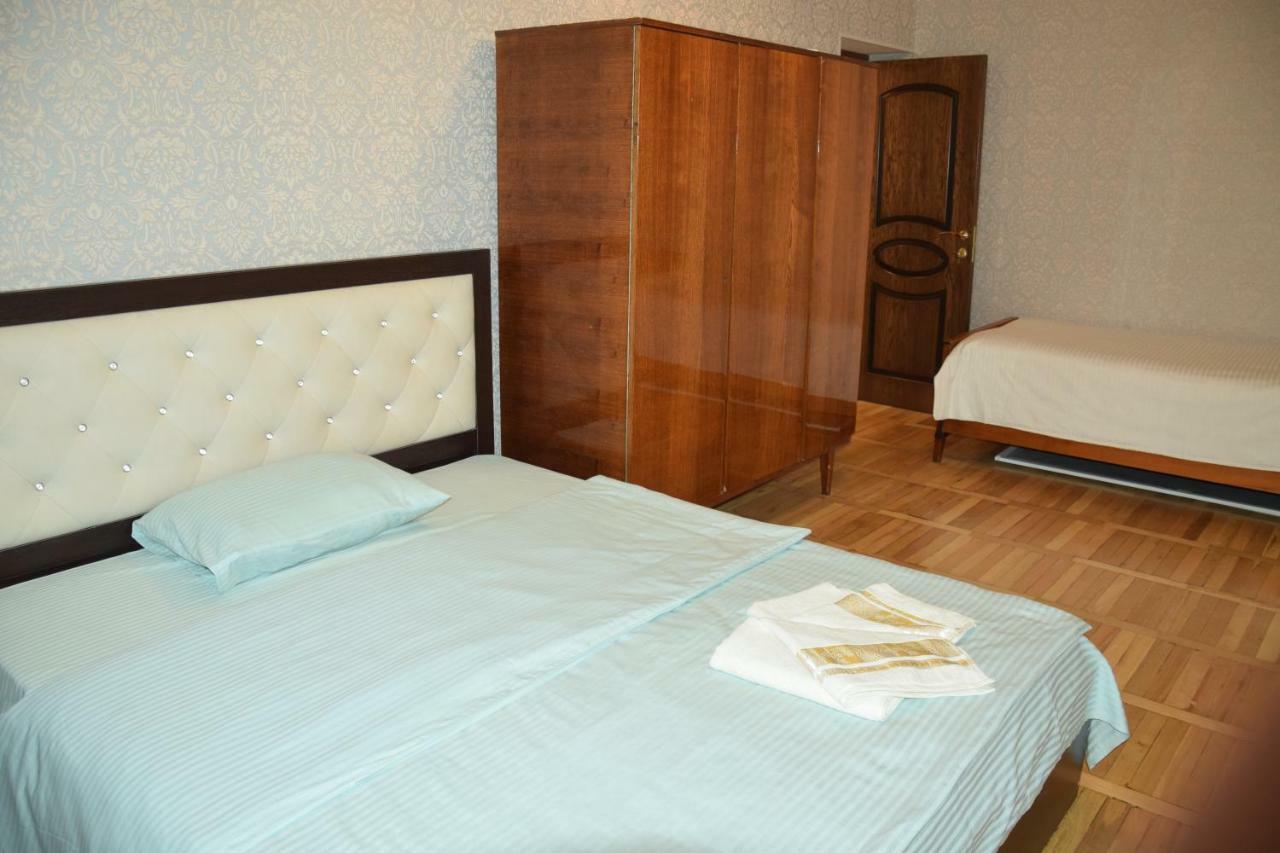 Massiv Apt Γιερεβάν Εξωτερικό φωτογραφία